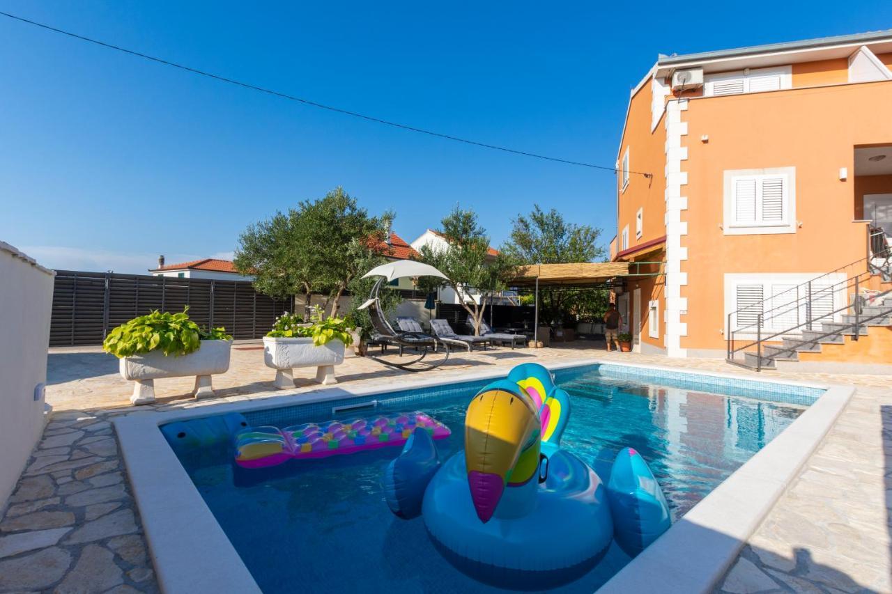 Villa Spark With Heated Pool In Rogoznica Zecevo Bagian luar foto